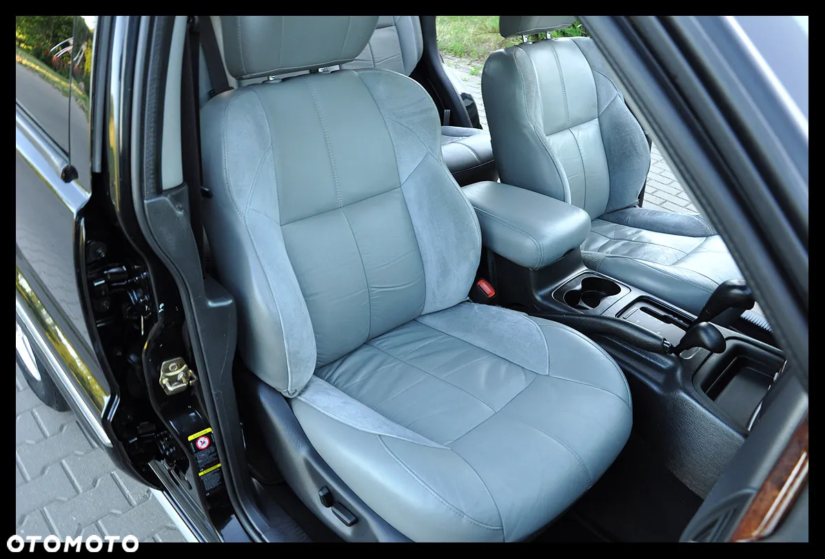 Jeep Grand Cherokee 2.7 CRD Final Edition - 26