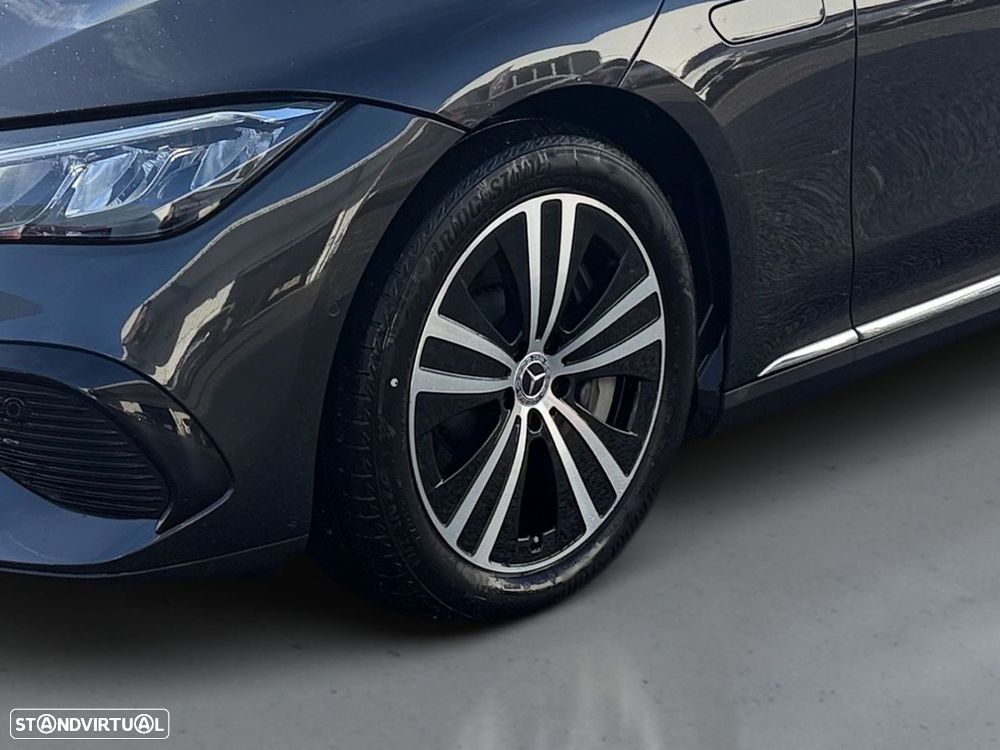 Mercedes-Benz EQE 350 - 10