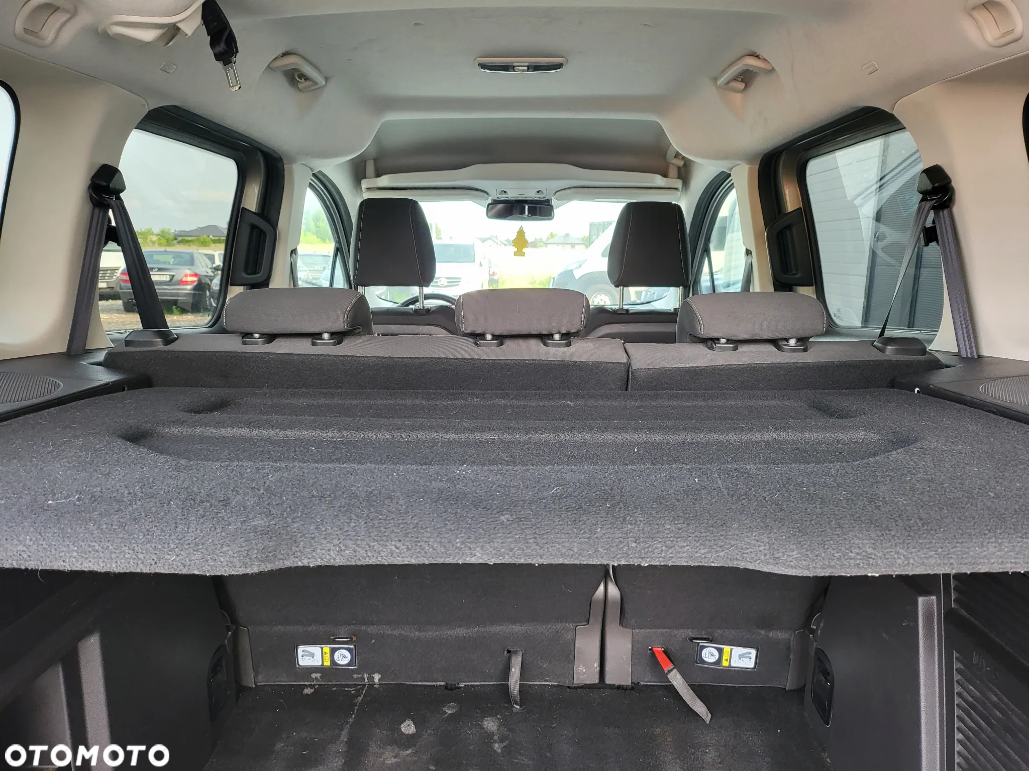 Ford Tourneo Courier 1.0 EcoBoost S&S Trend - 26