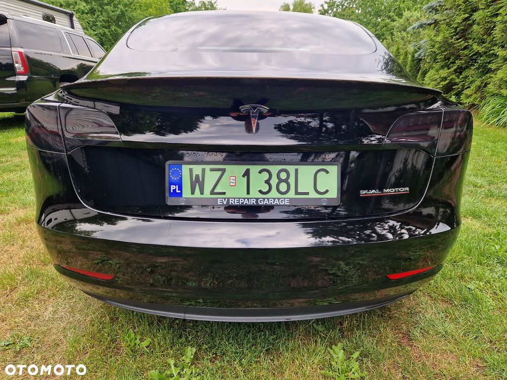 Tesla Model 3 Langstreckenbatterie Allradantrieb Dual Motor Performance - 9