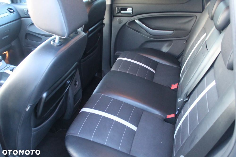 Ford Kuga 2.0 TDCi 4x4 Trend - 10