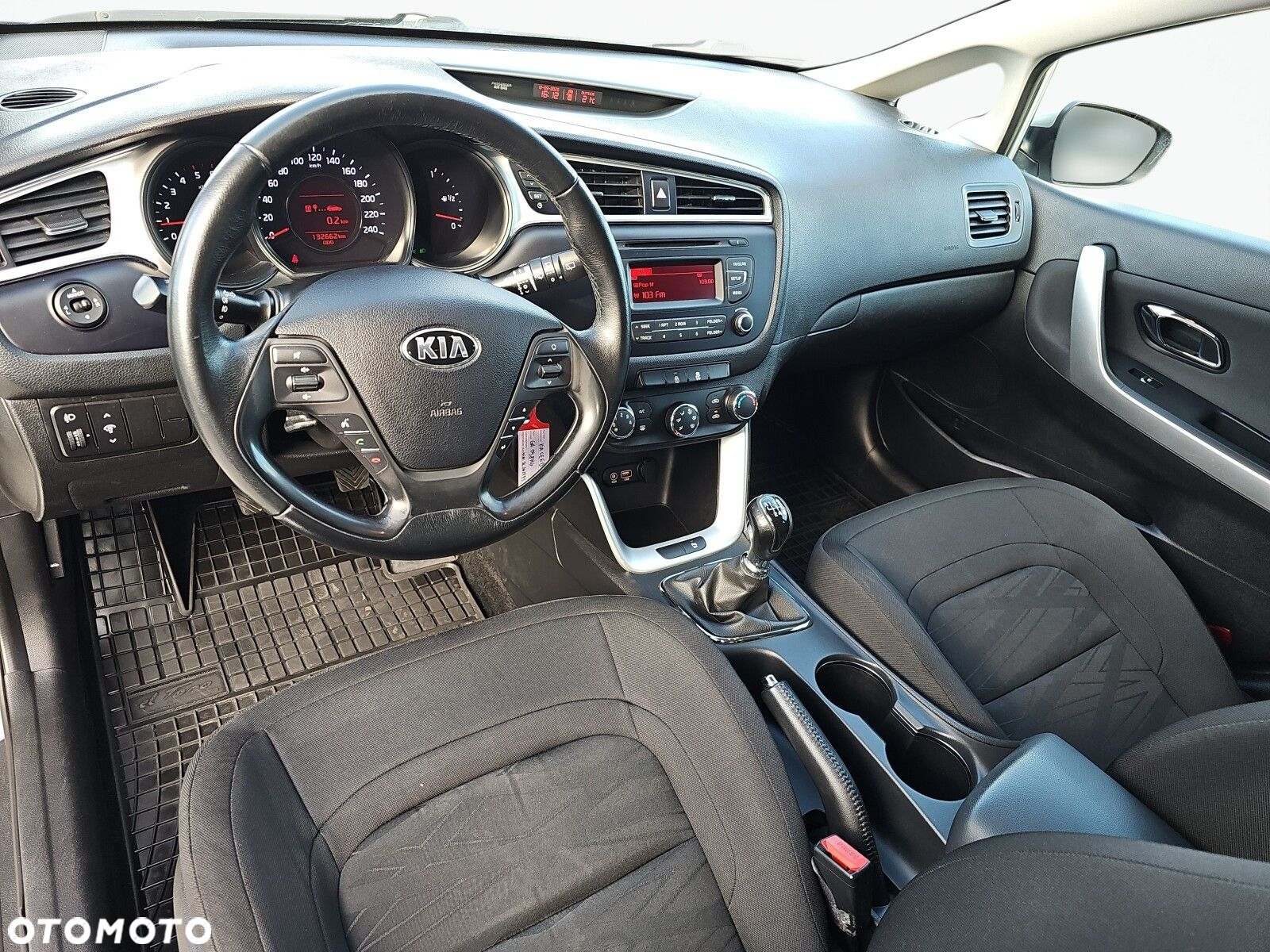 Kia Ceed Cee'd 1.4 CRDi S - 10