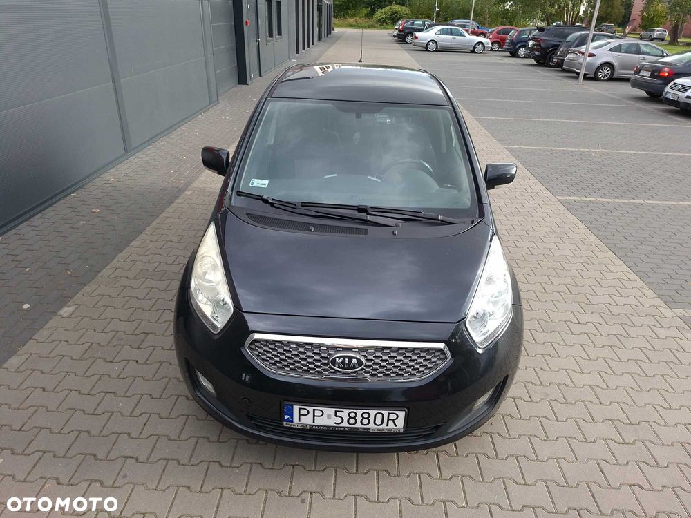 Kia Venga - 3