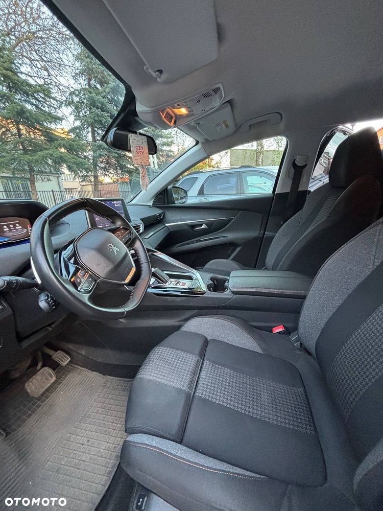 Peugeot 5008 1.5 BlueHDi Active Pack S&S EAT8 - 26