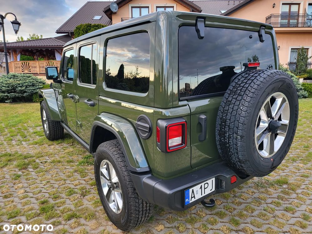 Jeep Wrangler - 10
