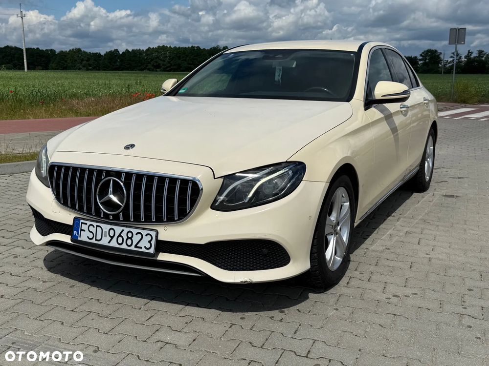Mercedes-Benz Klasa E - 1