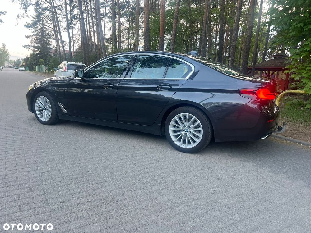 BMW Seria 5 530e iPerformance GPF Luxury Line - 3