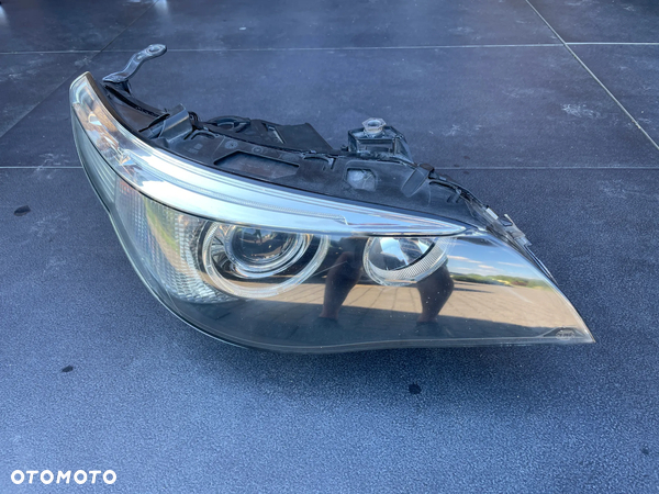BMW E60 E61 LAMPA PRAWA REFLEKTOR PRAWY BI XENON SKRĘTNY KOMPLETNA EUROPA