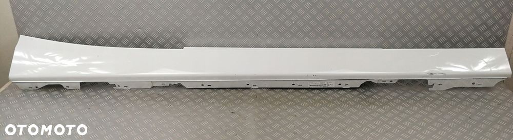 7288396 listwa progowa nakładka prawa próg prawy plastikowy BMW F21 F22 F23 - 1