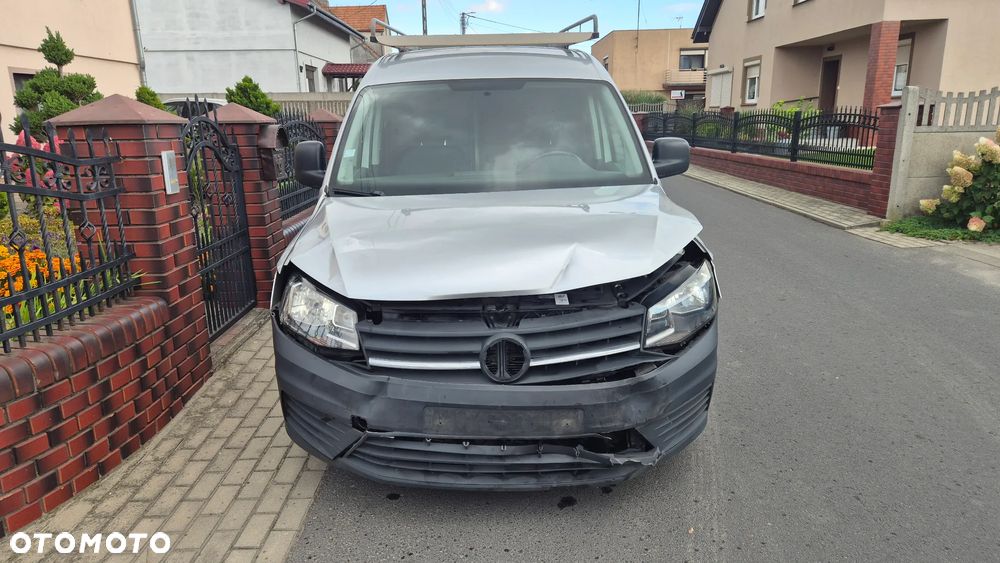 Volkswagen Caddy - 9