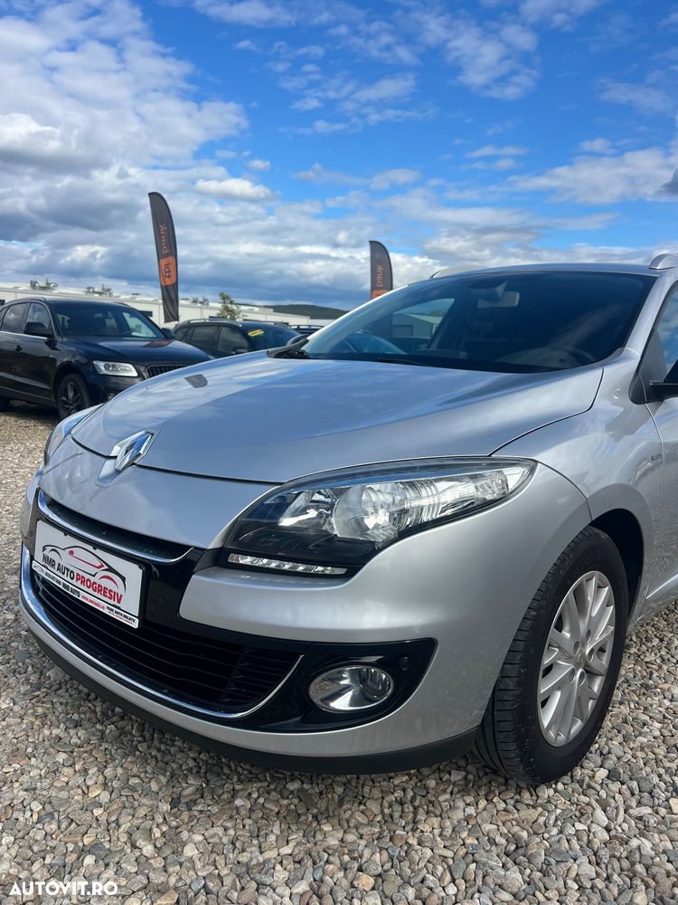 Renault Megane ENERGY dCi 110 Start & Stop Bose Edition - 22