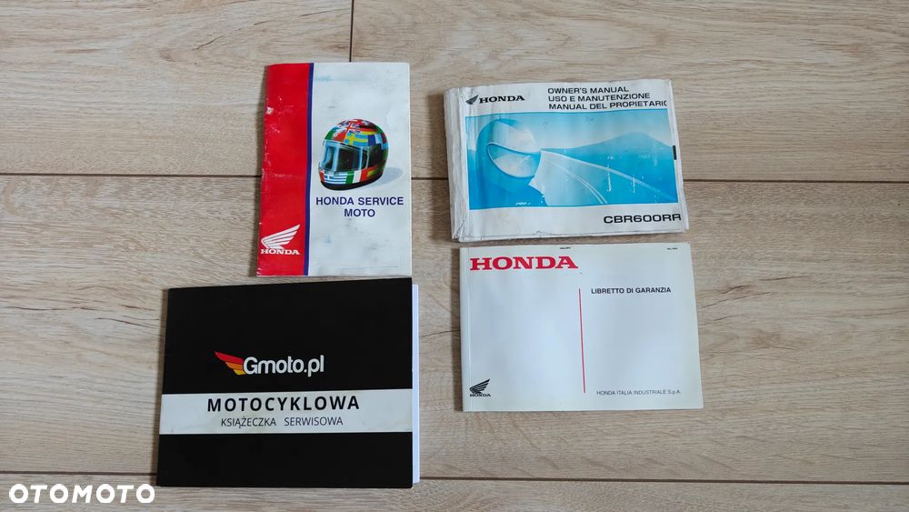 Honda CBR - 27