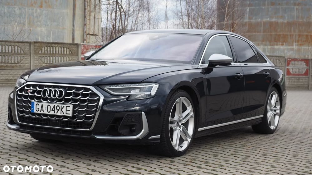Audi S8 - 7
