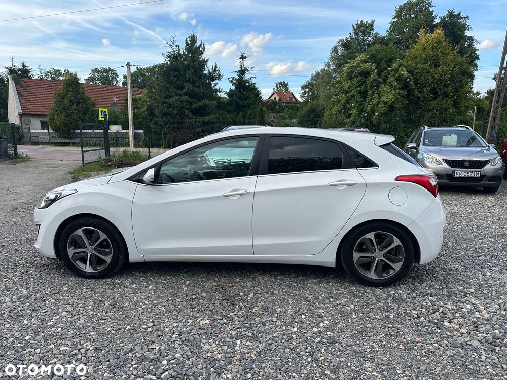 Hyundai i30 1.4 Trend - 5