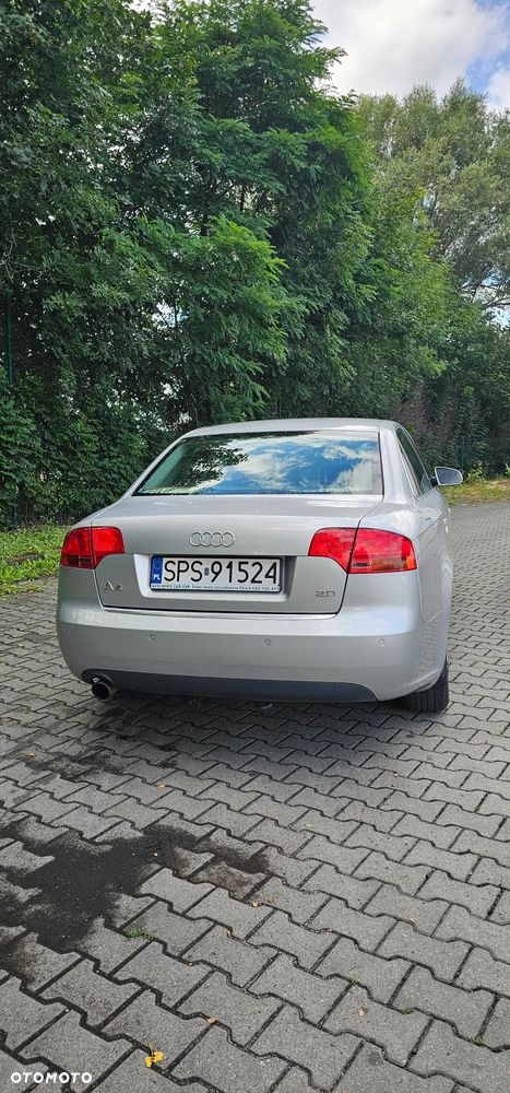 Audi A4 Limousine - 13