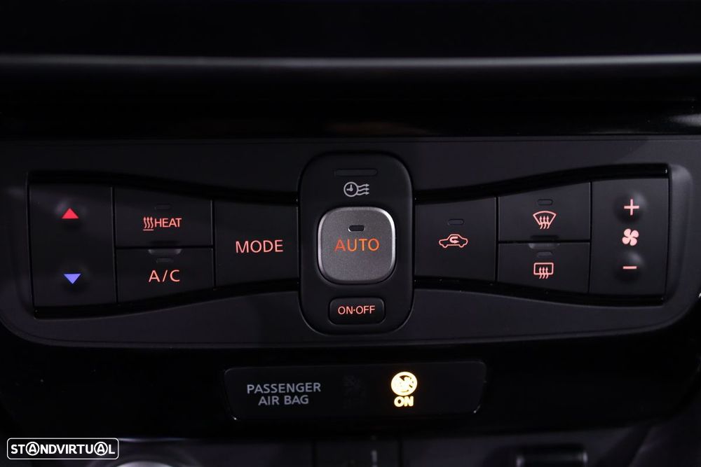 Nissan Leaf - 24