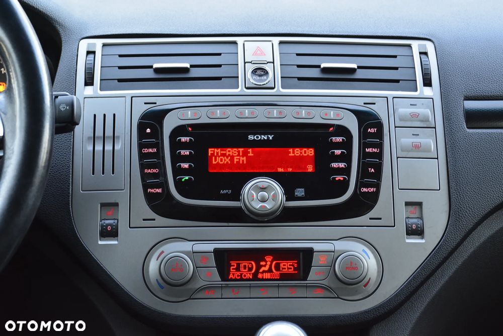 Ford Kuga 2.0 TDCi Titanium - 29