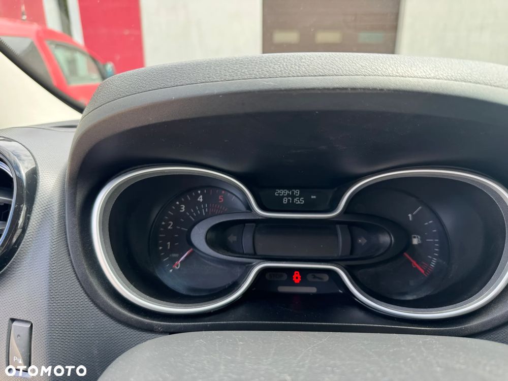 Renault Trafic - 8