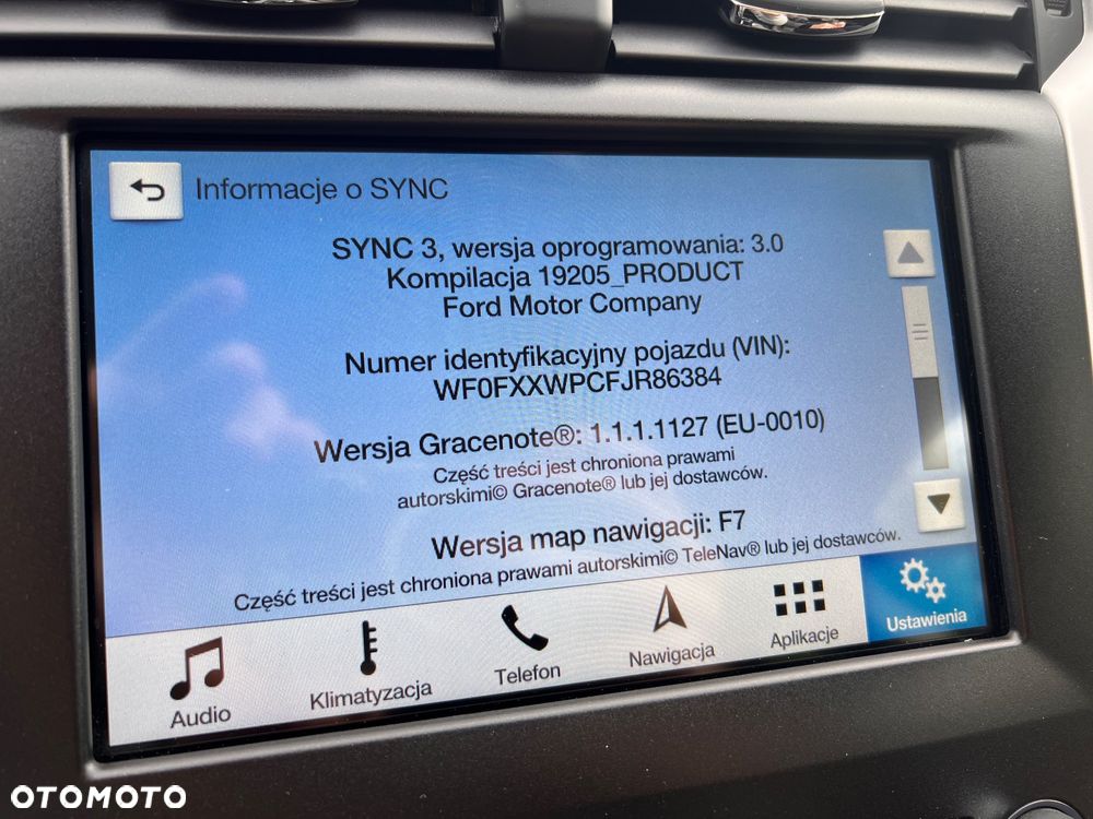 Ford Mondeo - 38