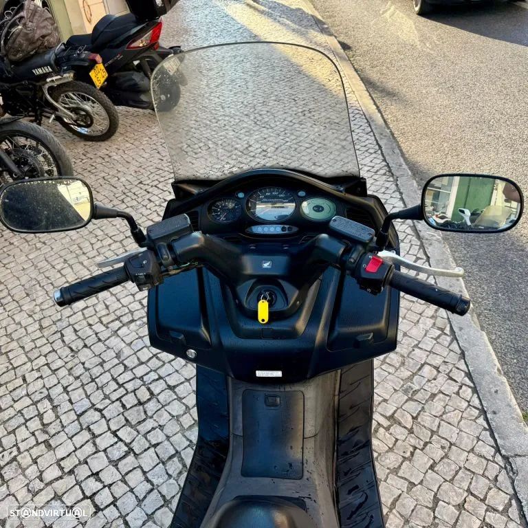 Honda Silver Wing 400 - 10