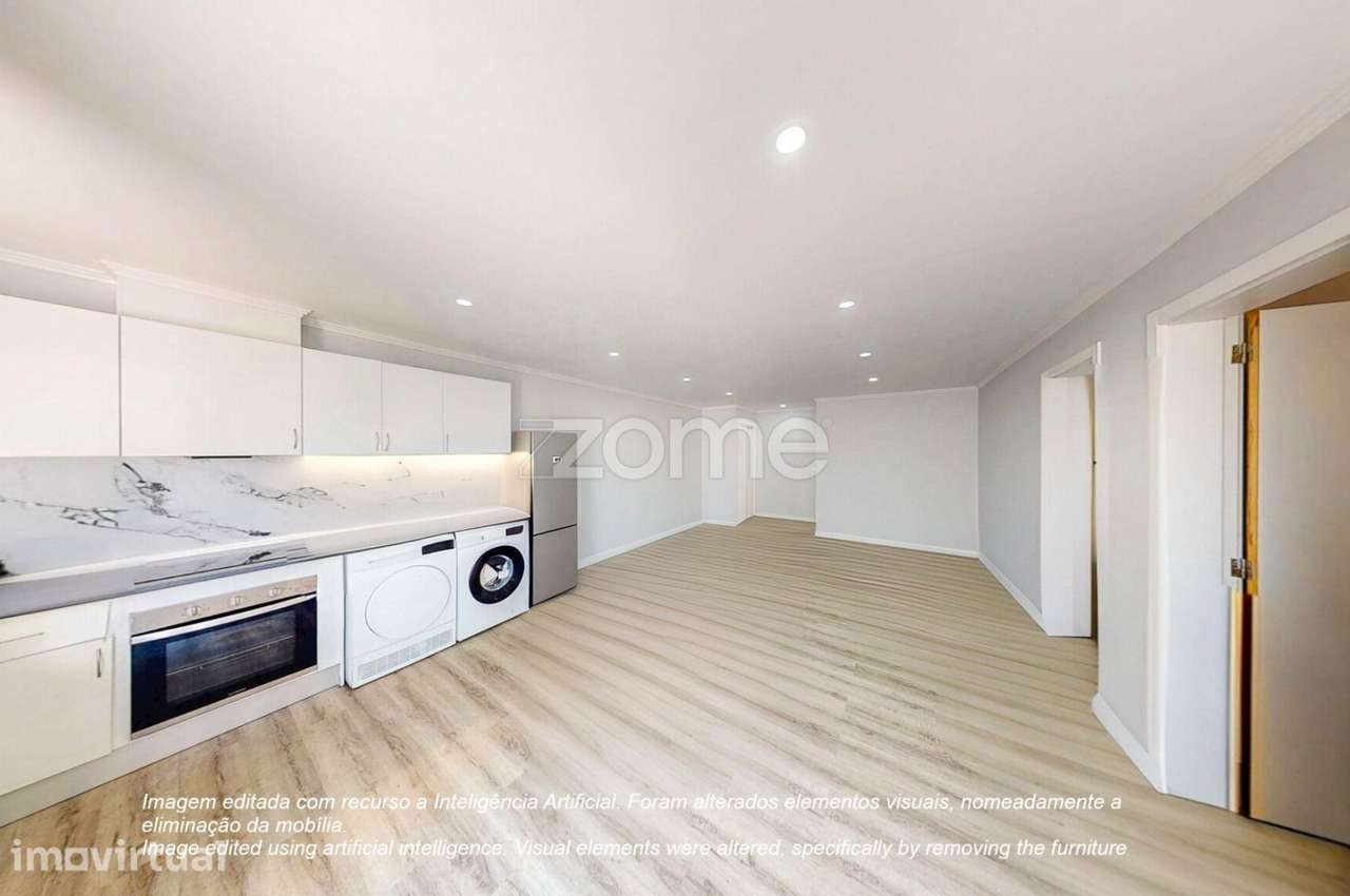 Apartamento T2 semi-novo em Rabo de Peixe - Grande imagem: 4/28