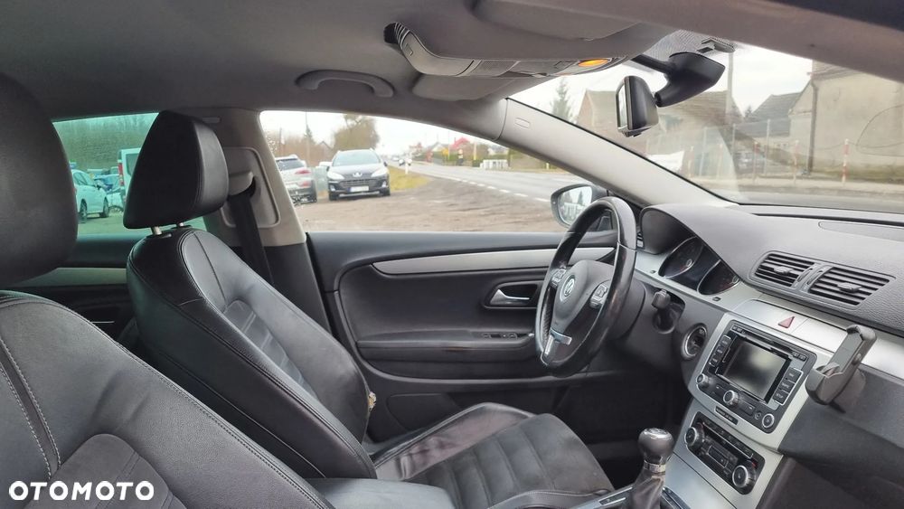 Volkswagen Passat CC 2.0 TDI BlueMotion Technology - 22