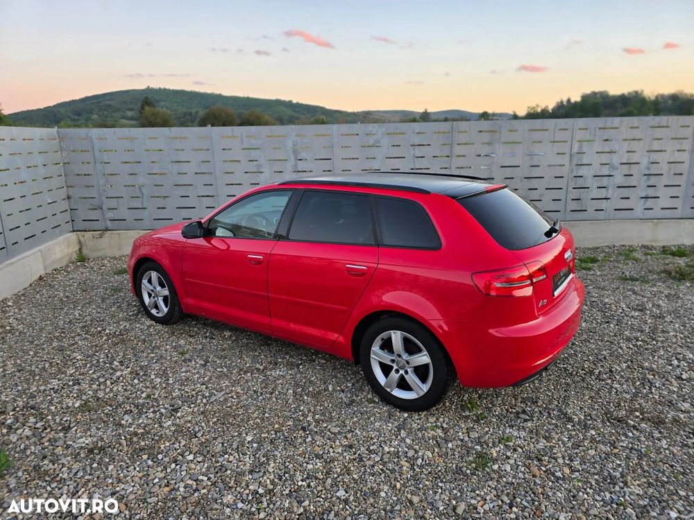 Audi A3 1.6 TDI Sportback Attraction - 3