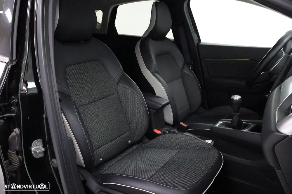 Renault Captur 1.0 TCe Techno - 24