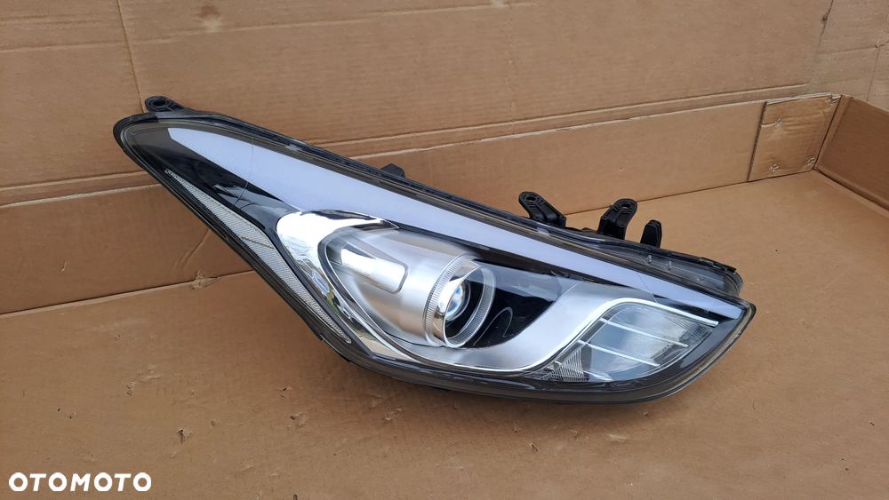 HYUNDAI I30 II TURBO XENON LED PRAWA LAMPA BEZ DOŚWIETLENIA 92102-A6200 - 2
