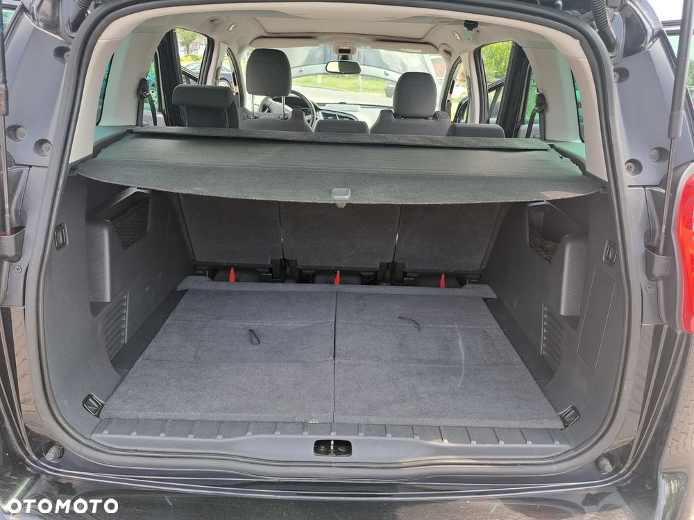 Peugeot 5008 1.6 BlueHDi Active - 14