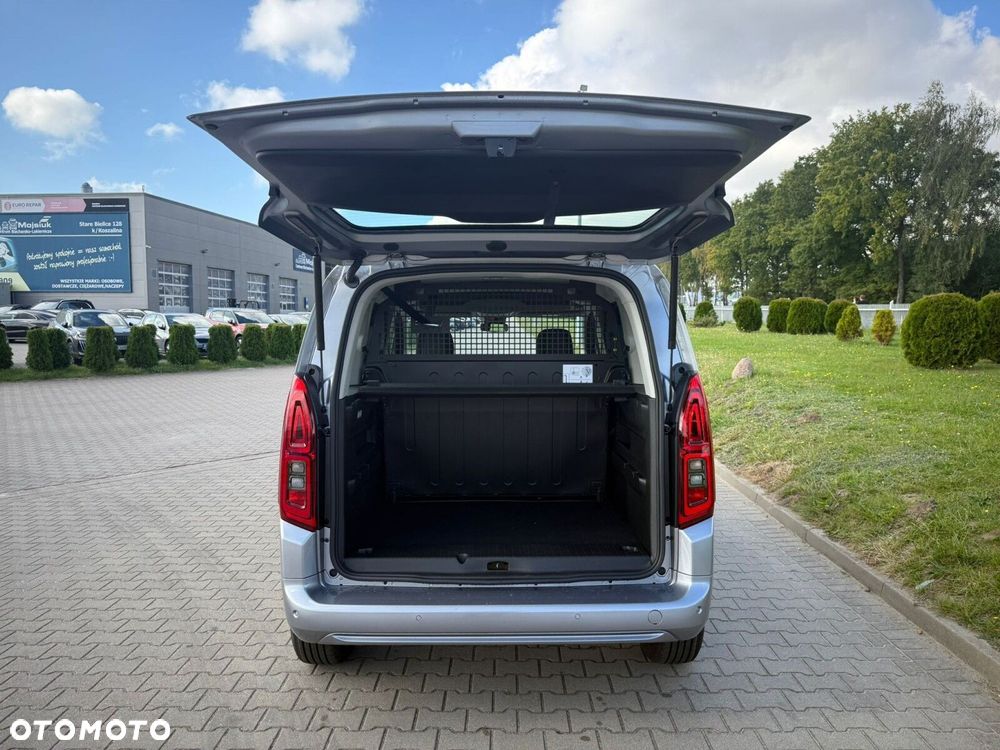 Opel Combo Combo Kombi Edition Plus 1.2 PureTech 110 KM S&S MT6 - 11
