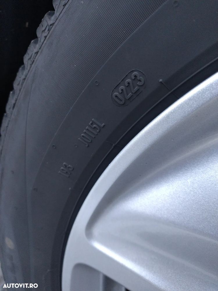 Honda HR-V 1.5 i-VTEC 4x2 CVT Executive - 33