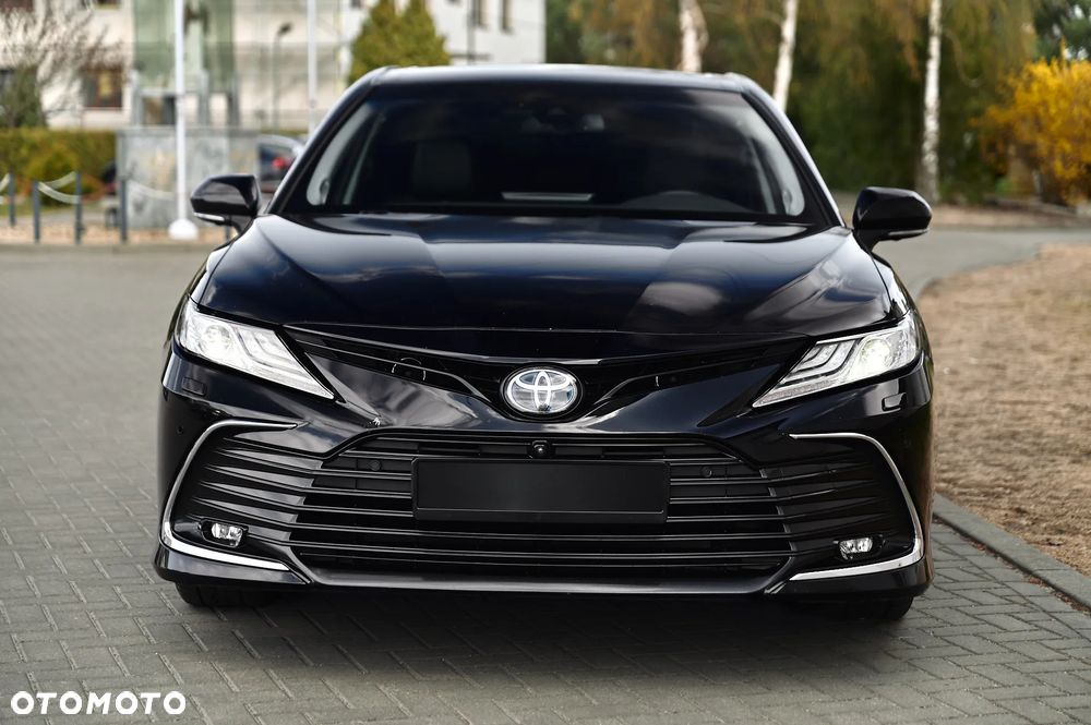 Toyota Camry 2.5 Hybrid Executive CVT - 21