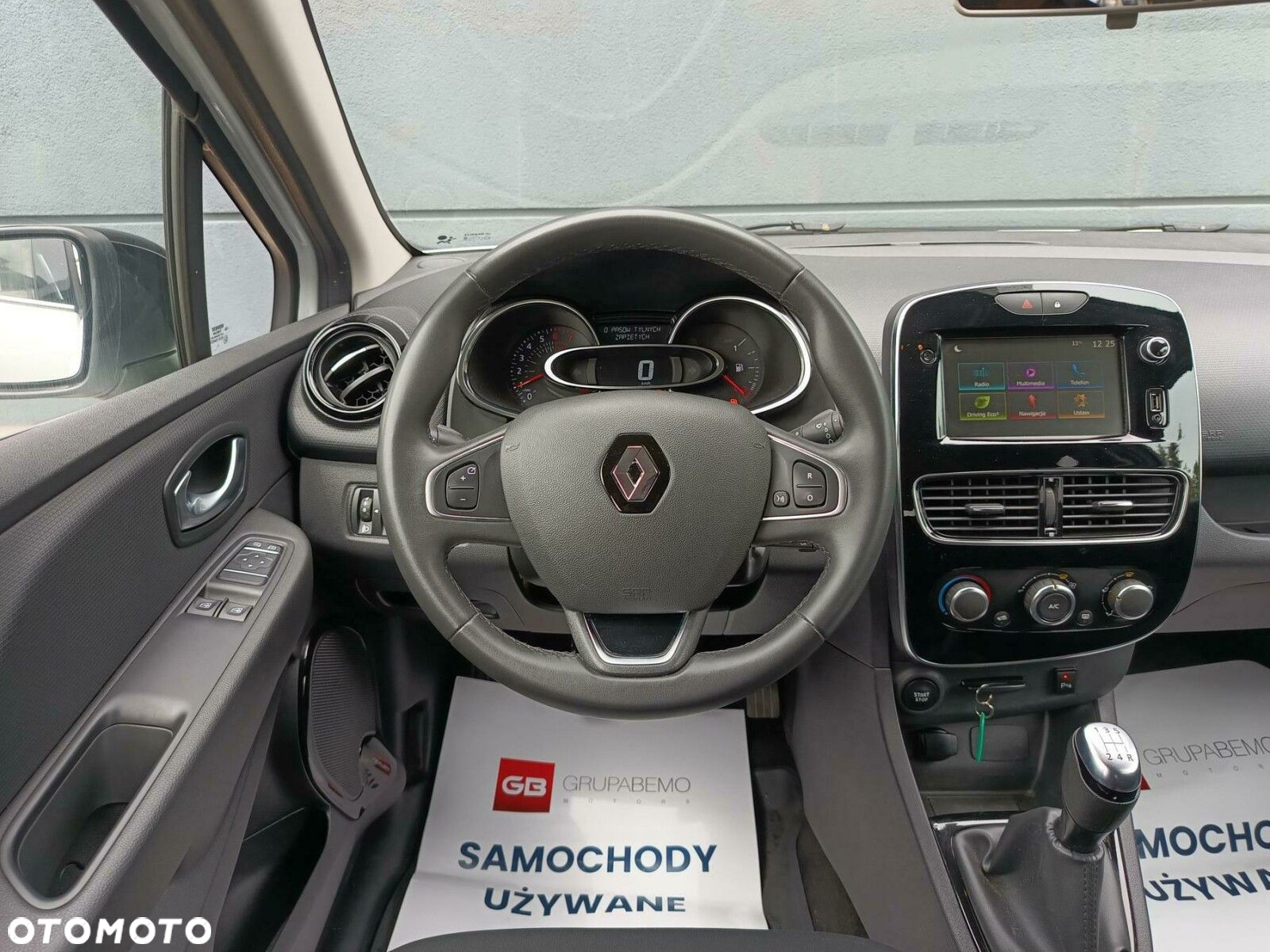 Renault Clio 0.9 Energy TCe Limited - 12