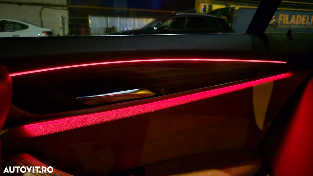 BMW Seria 5 540i xDrive AT - 12