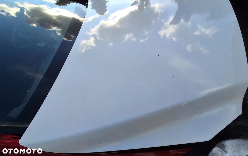 MERCEDES B-KLASA W246 MASKA POKRYWKA SILNIKA KOLOR 650 - 12