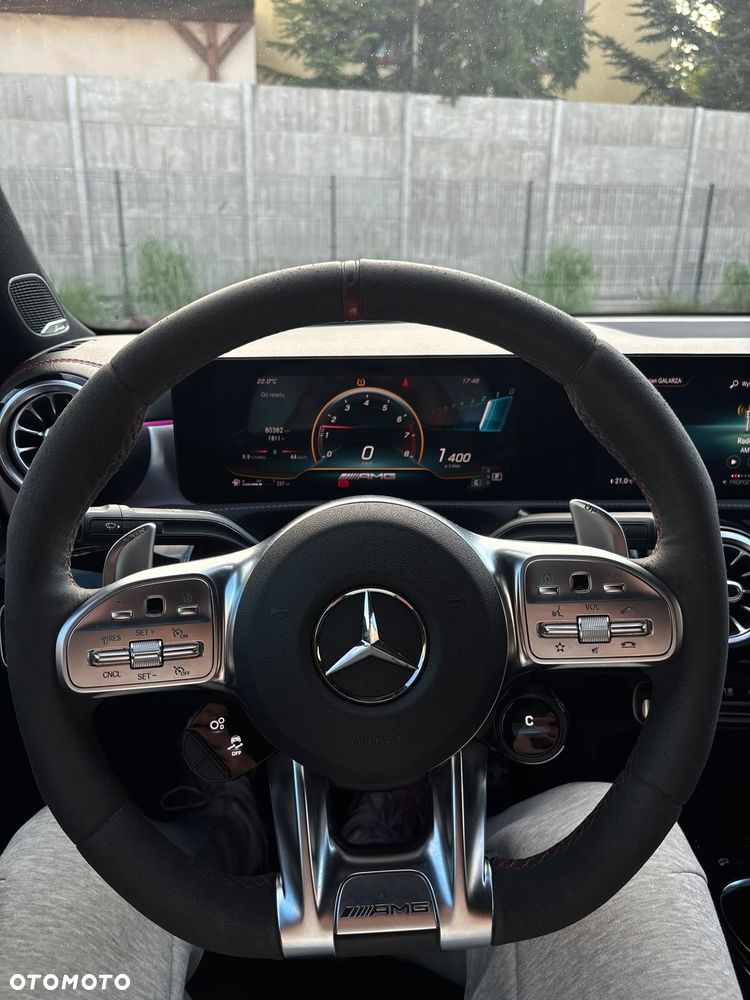Mercedes-Benz CLA AMG 35 4-Matic 7G-DCT - 23
