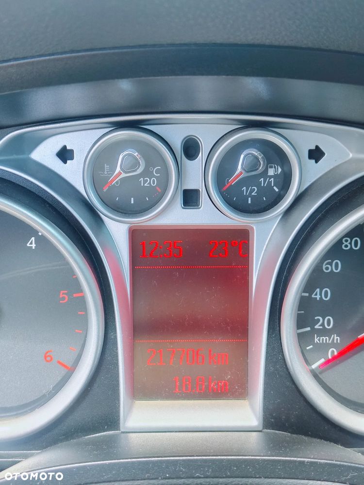 Ford Kuga 2.0 TDCi 4x4 Titanium - 19