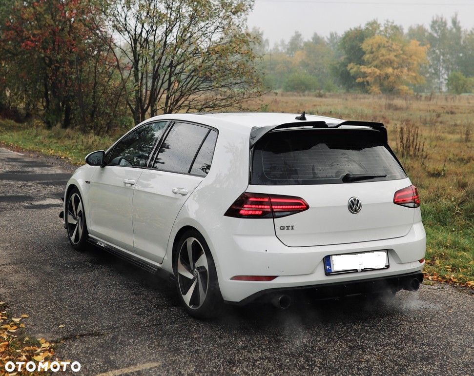 Volkswagen Golf 2.0 TSI OPF GTI - 3