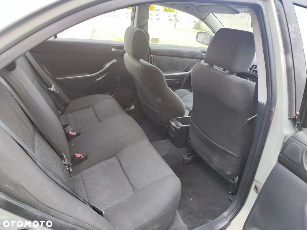 Toyota Avensis 2.0 D-4D Luna - 7