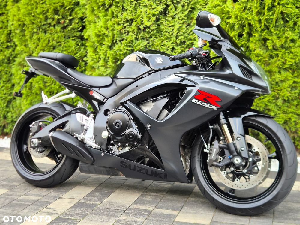 Suzuki GSX-R - 3