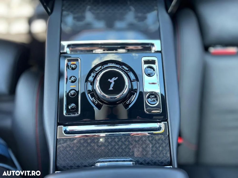 Rolls-Royce Cullinan - 22