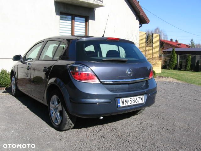Opel Astra 1.6 Enjoy - 7