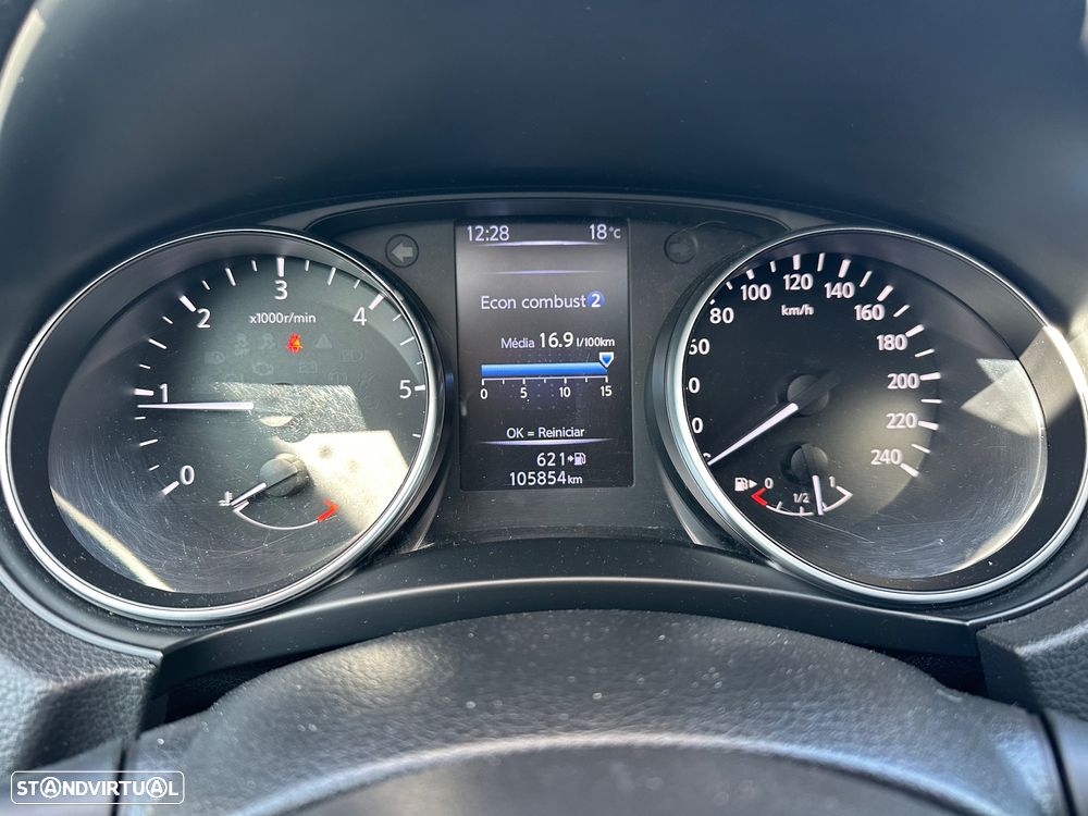 Nissan Qashqai 1.5 dCi N-Connecta - 4