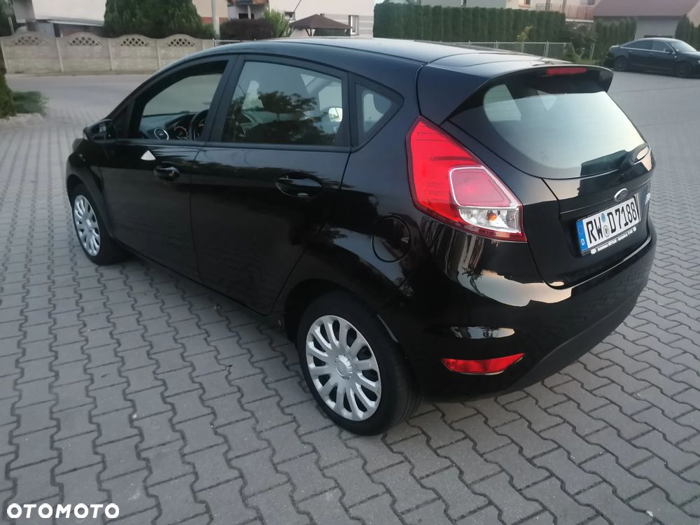 Ford Fiesta - 6
