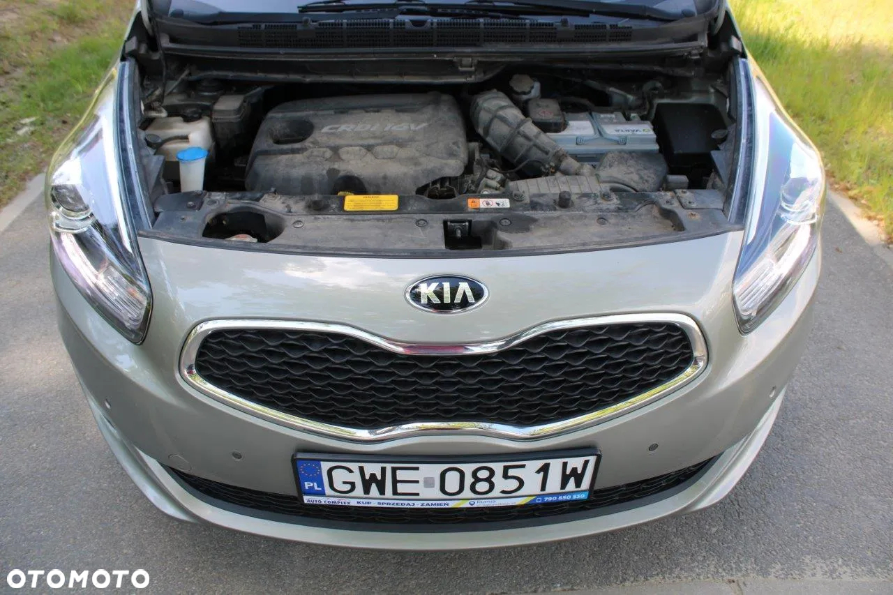 Kia Carens 1.7 CRDi XL 7os - 17