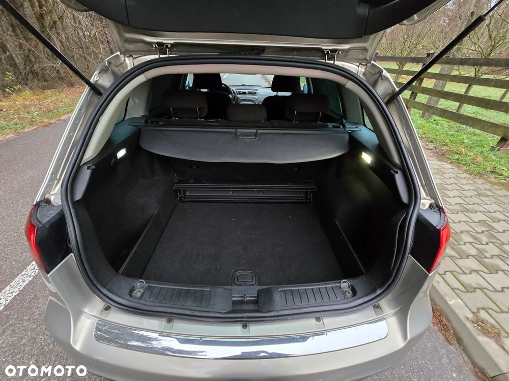 Fiat Croma 1.9 JTD Dynamic - 25