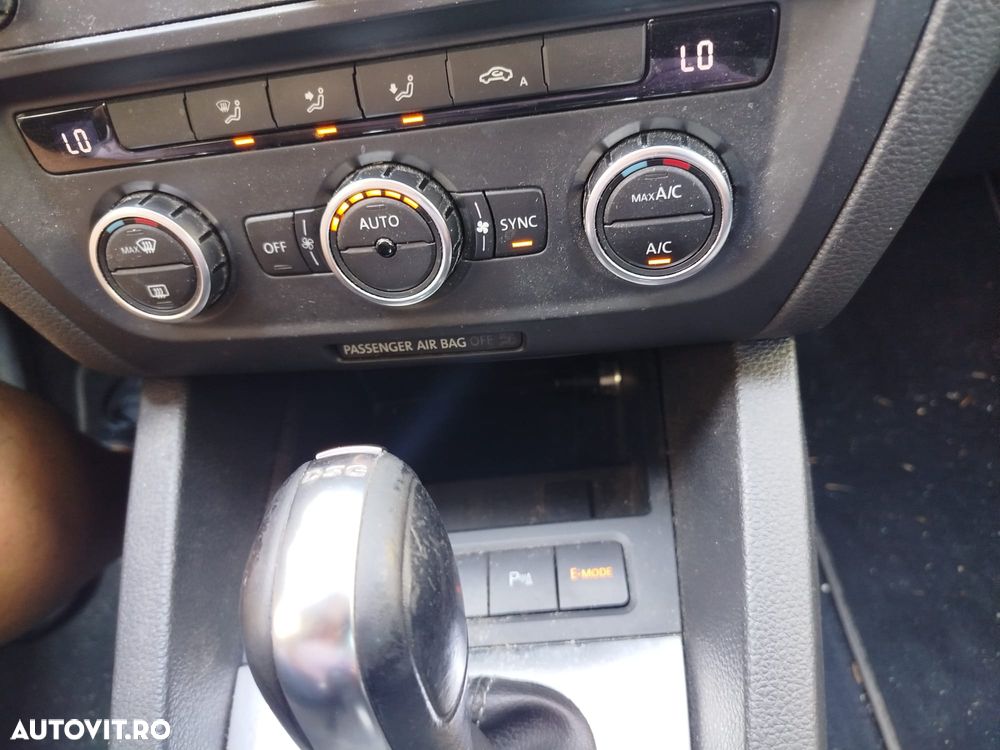 Volkswagen Jetta 1.4 DSG Highline - 3
