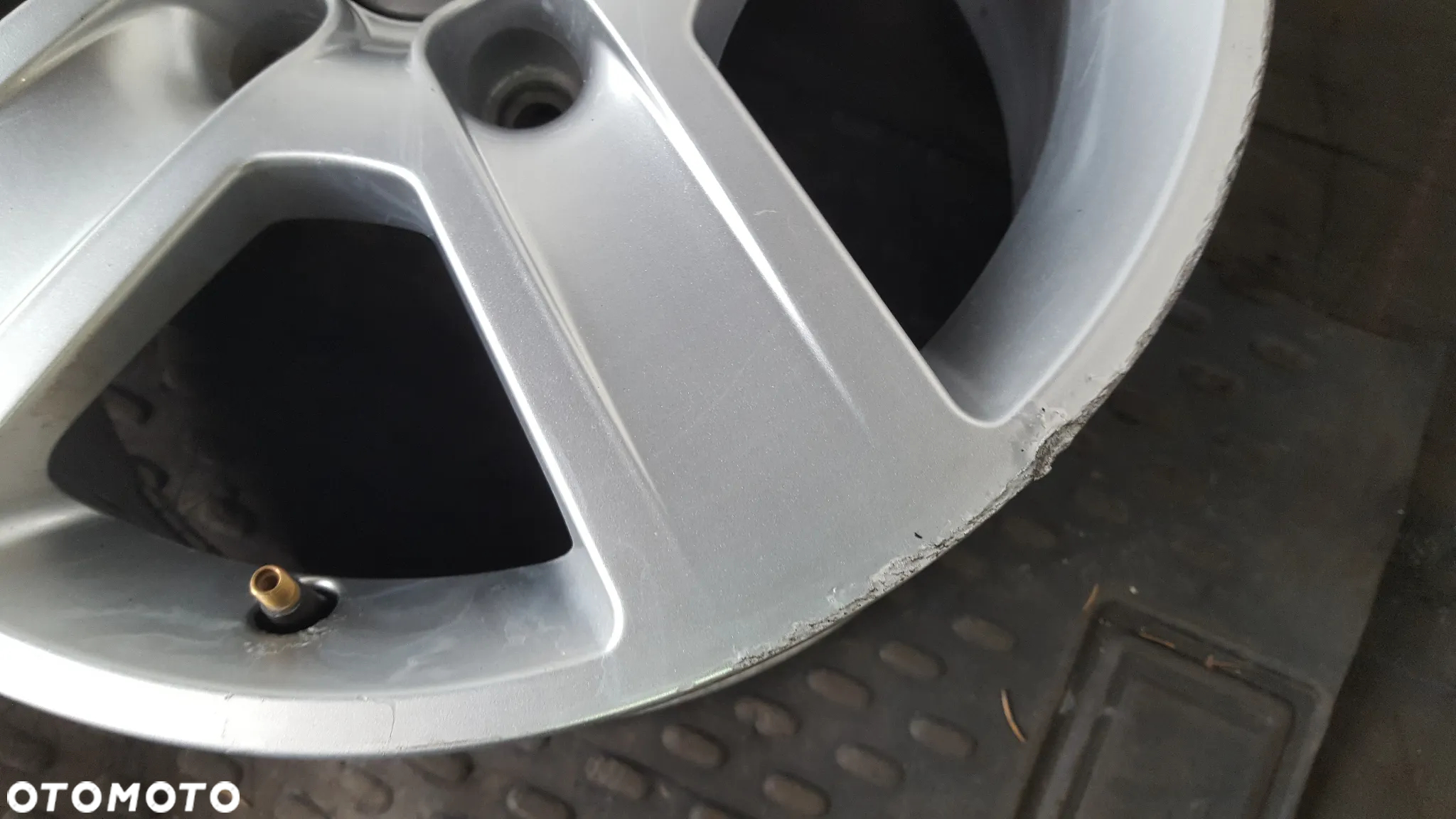 FELGI 8E0601025BC 5x112 7Jx16'' ET42 AUDI A4 A6 - 6