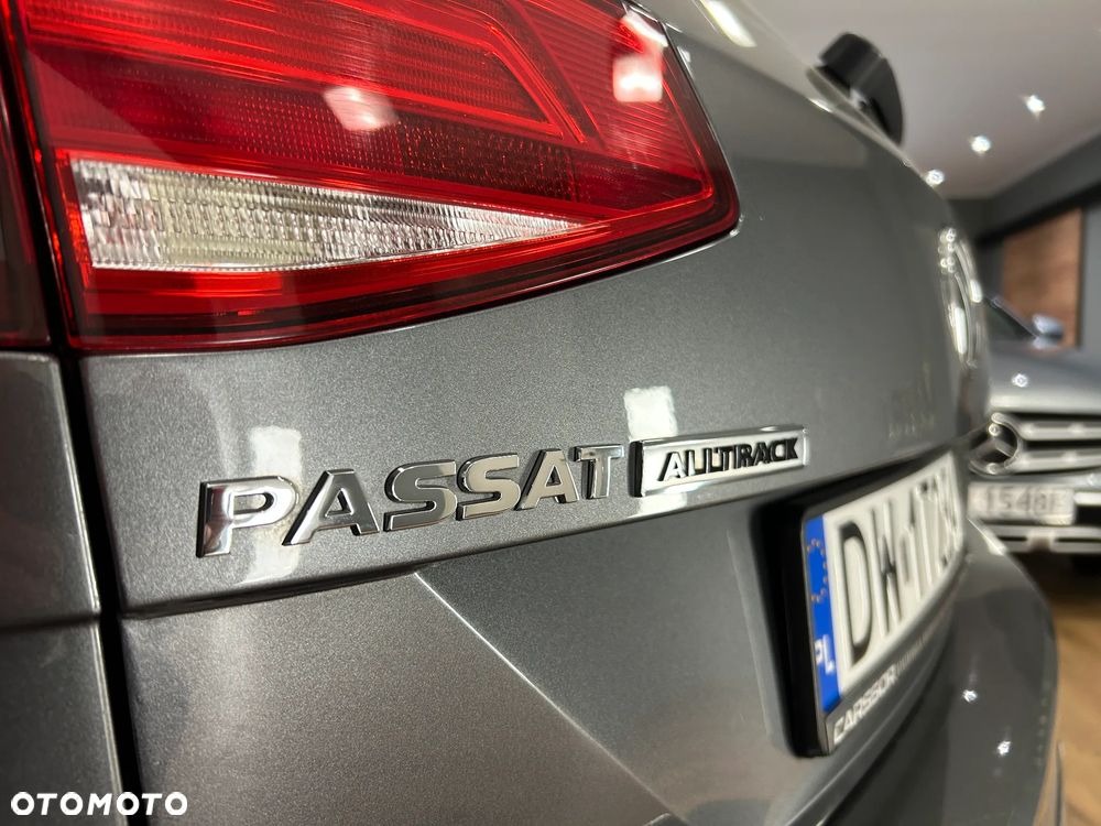 Volkswagen Passat - 37